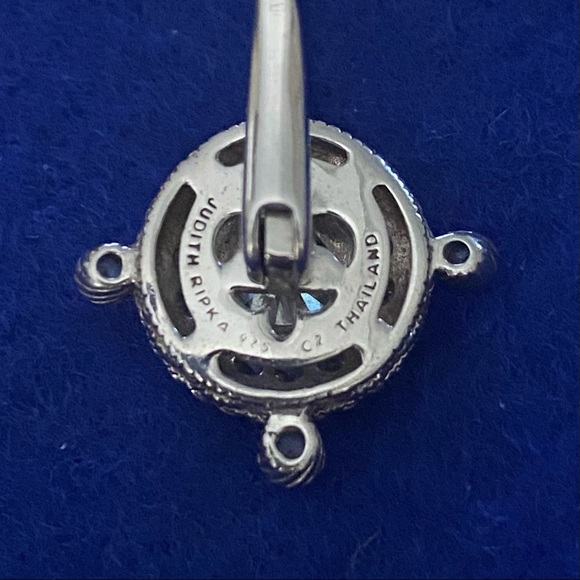 Judith Ripka diamonique drop earrings - Picture 4 of 6